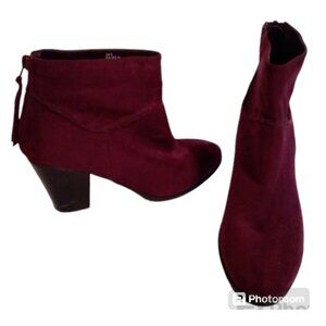 Charlotte Russe faux suede booties sz 9